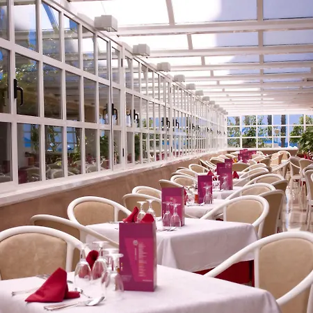 Servigroup Papa Luna 4 Sup 酒店