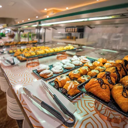 Servigroup Papa Luna 4 Sup 4*