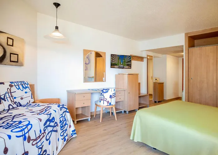 Servigroup Papa Luna 4 Sup 4*